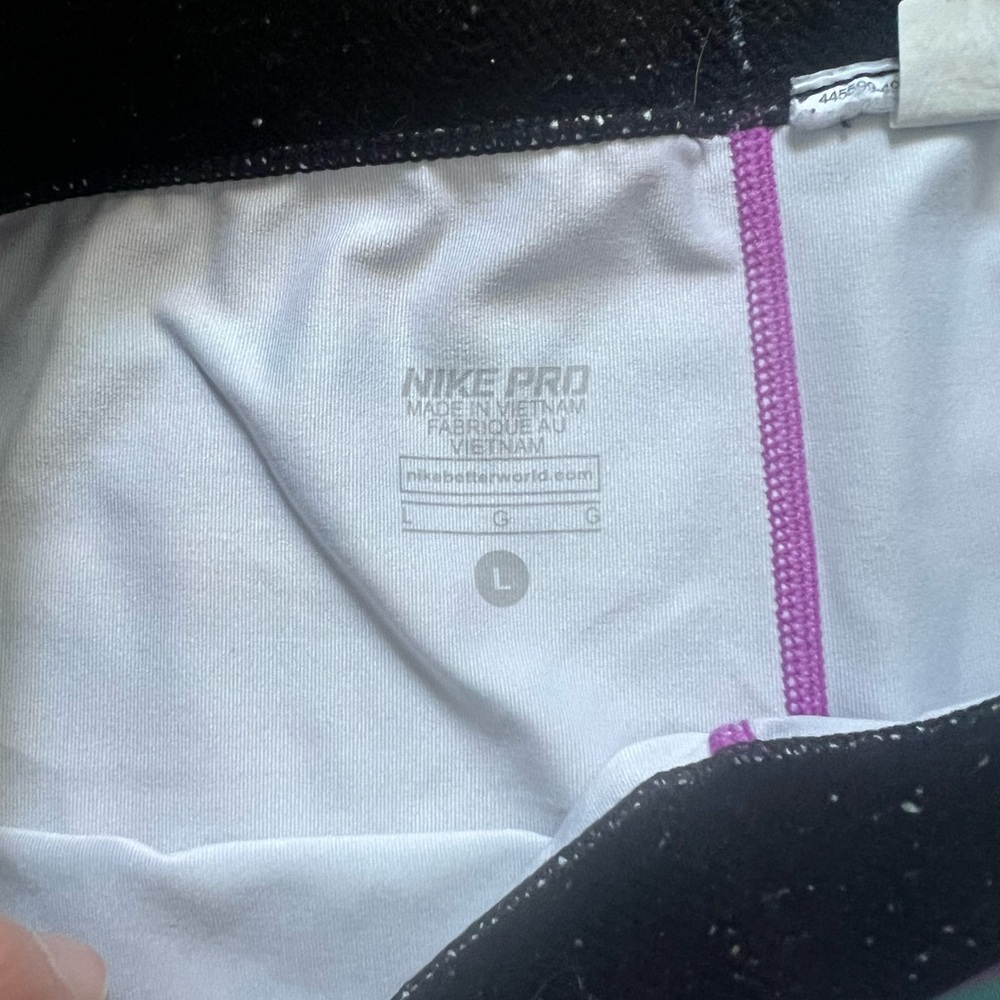 Nike Pro Multicolor Compression Shorts - Picture 2 of 4